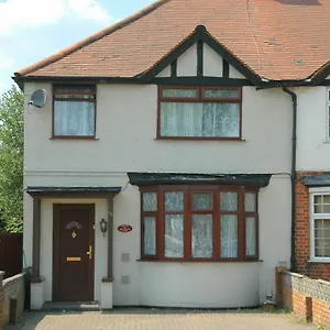 Revive ** Hounslow